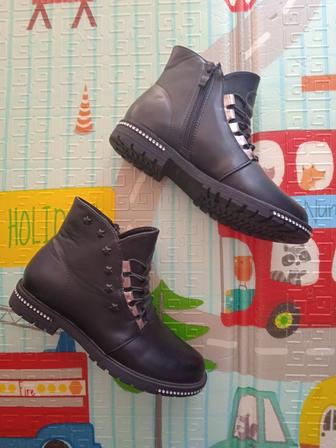 Ботинки демисезонные размер 36 для девочек