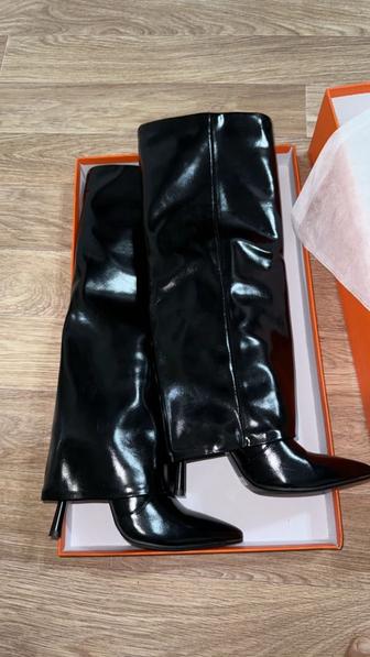 сапоги трубы из маслянистой кожи