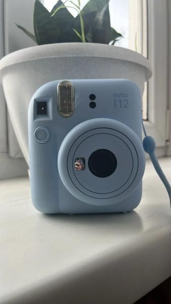 Продам instax