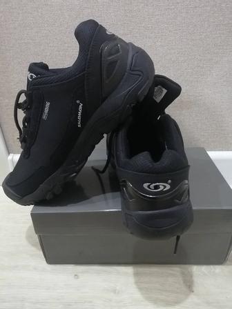 Продаю Мужская Термо Кроссовки Зимние обувь новая