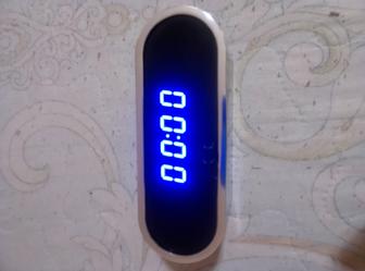 Часы настольные с видео камерой