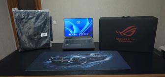Asus rog strix g18 core i9 rtx4070 64gb
