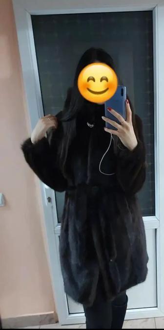 Продам шубу норковую