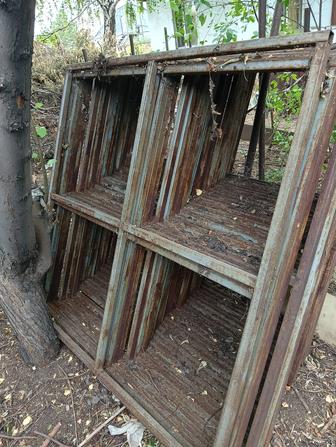 Продам металлические рамы