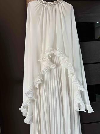 Продам вечерние платья