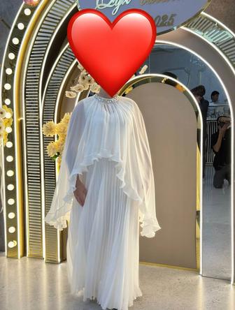 Продам вечерние платья