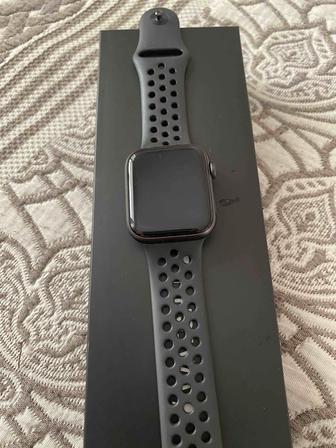 Смарт-часы Apple Watch Nike Series 44mm