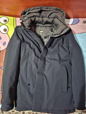 Зимняя куртка