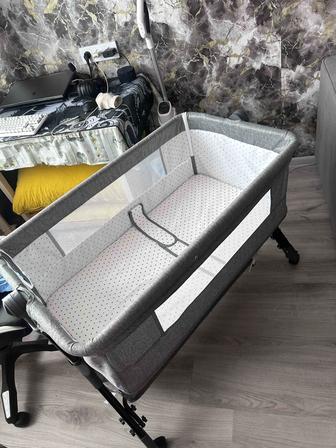 Продам детскую люльку