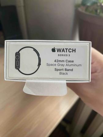 Продам Apple Watch Series 3 42mm