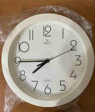 Продам часы настенные, электронные, диаметр 29 см., новые, в упаковке