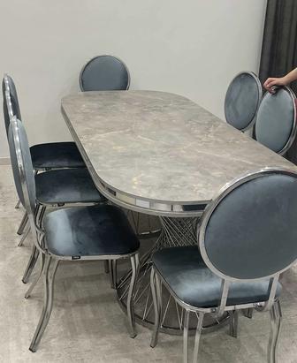 Продам новый комплект стол и стулья