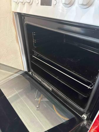 Продам электрическую плиту