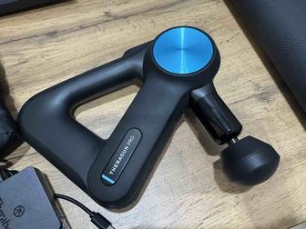 Массажер Theragun Pro 5