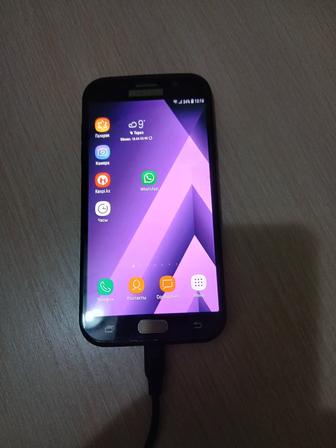 Сотовый рабочий