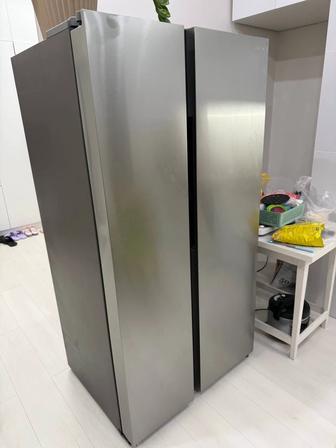 Холодильник Samsung