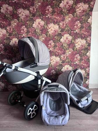 Продам коляску