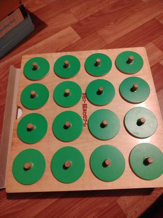 Продаю игрушки по системе монтессори