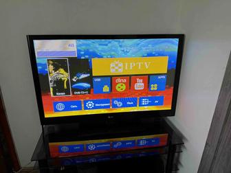 Срочно продам большой плазменный телевизор LG 42