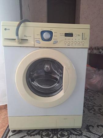 Продам стиральную машину