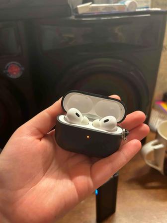 Наушники Айфон про второй версии