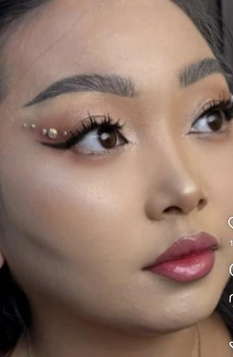 Макияж и прическа и ламинирование бровей и ресниц и окрашивание и коррекция