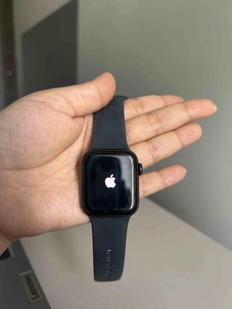 Apple Watch  40мм