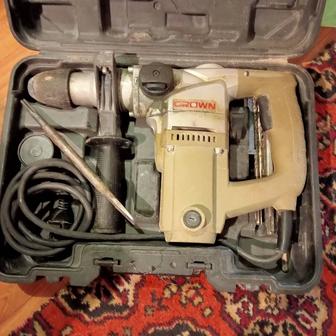 Продам строительный инструмент перфоратор