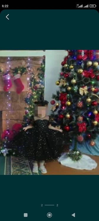 Продам платье от 3 до 5 лет