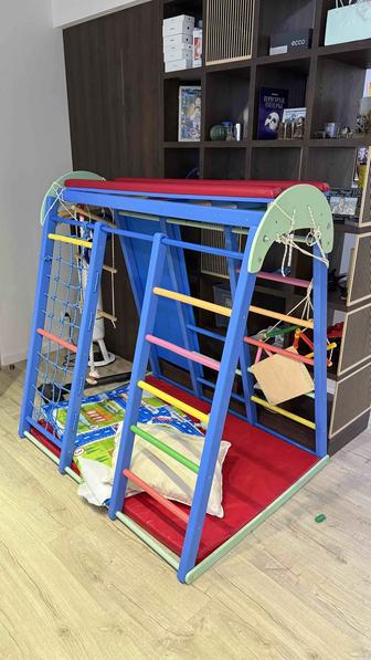 Домашняя игровая площадка