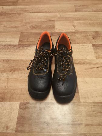 Рабочие полуботинки 44 размер