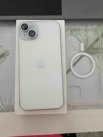 iPhone 15 plus blue