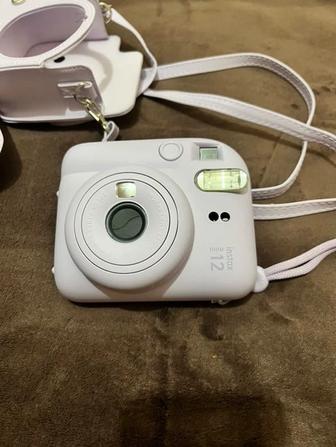 Продаю фотоаппарат моментальной печати Instax Mini 12 Новый.