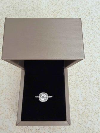 Бриллиантовое кольцо