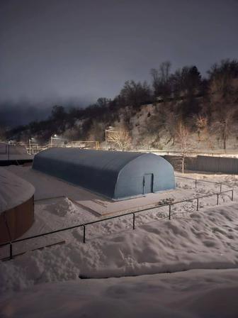 Теплица размером 24х7 м.