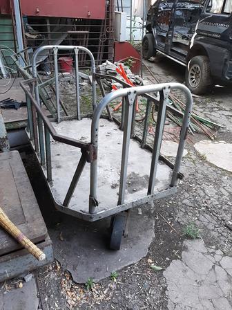 Торговое оборудование Тележка