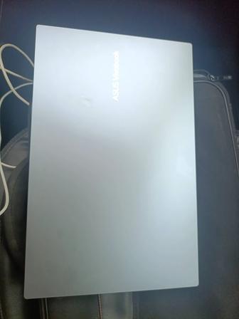 Ноутбук Asus