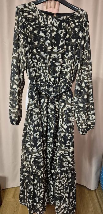 Платье ниже колен 48-52 размер