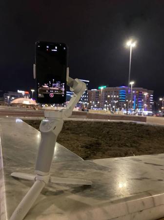 Стабилизатор для смартфона DJI Osmo Mobile 4 SE серый