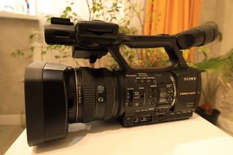 Продается Видео Камера. SONY