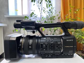 Продается Видео Камера. SONY
