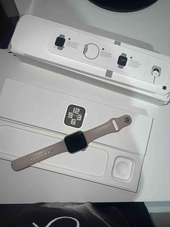 Продам Apple Watch