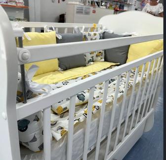 Продам детскую кроватку