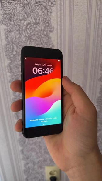 iPhone SE 2022