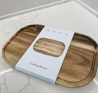 Продам разделочную деревянную доску Smeg