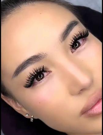 Наращивание ресницы