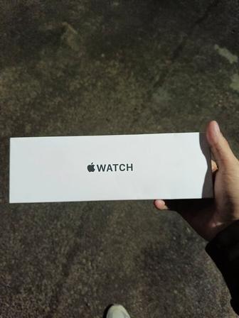 Продам apple watch se 42 mm