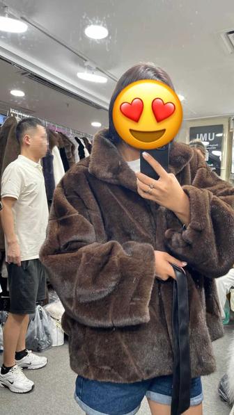 Продам эко шубку шикарного качества