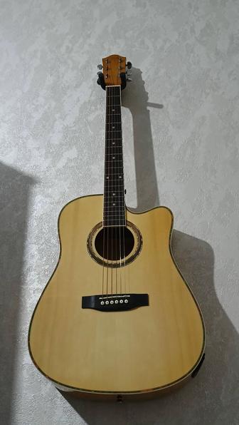 Продам электро-акустическую гитару