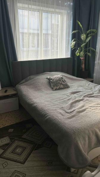 Продам двухспальную кровать